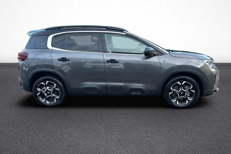 Image secondaire du véhicule 8