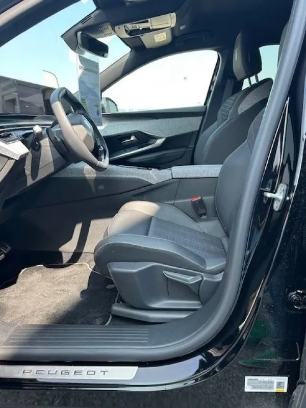 Image secondaire du véhicule 8