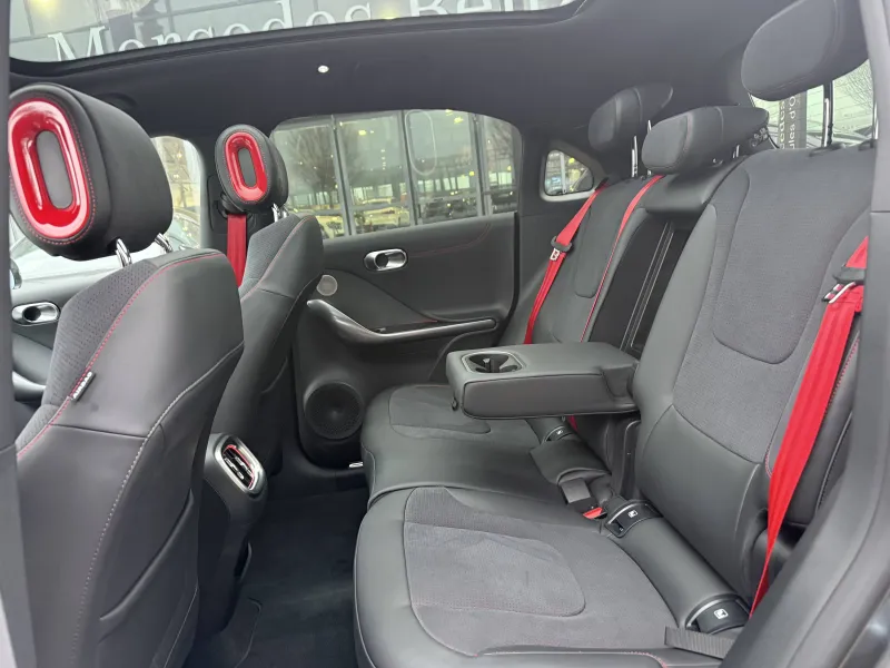 Image secondaire du véhicule 22