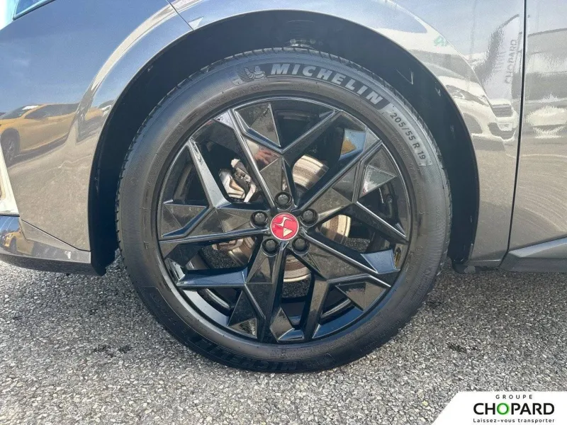 Image secondaire du véhicule 26