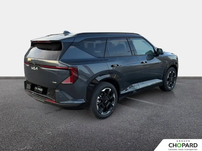 Image secondaire du véhicule 4