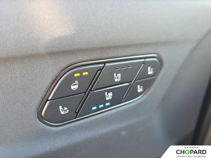 Image secondaire du véhicule 22