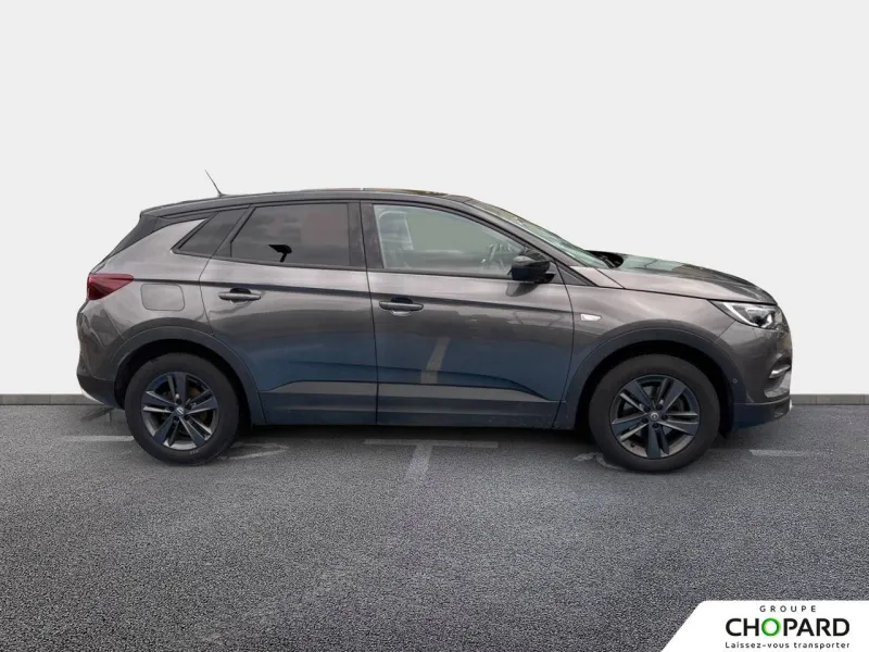 Image secondaire du véhicule 10