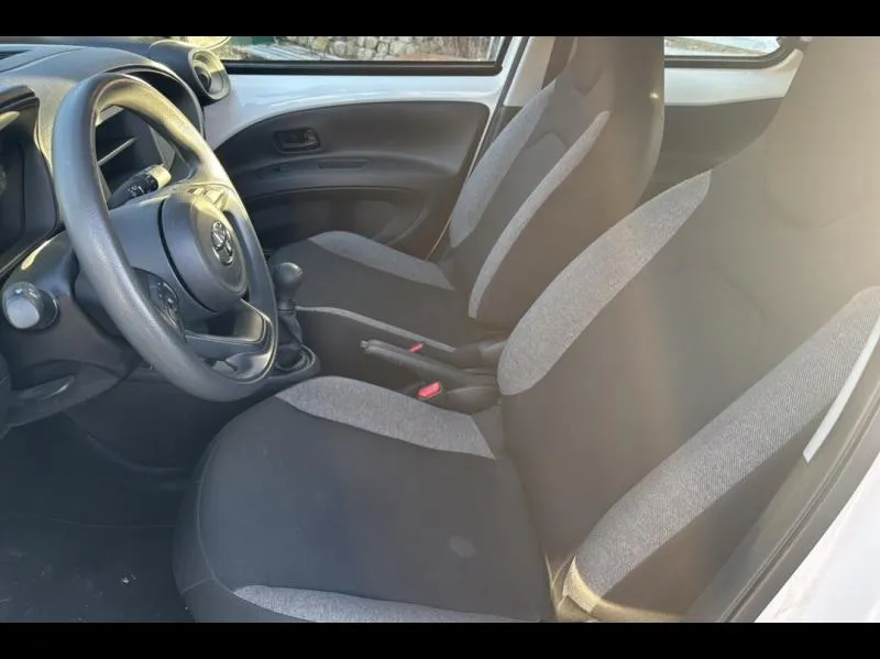 Image secondaire du véhicule 11