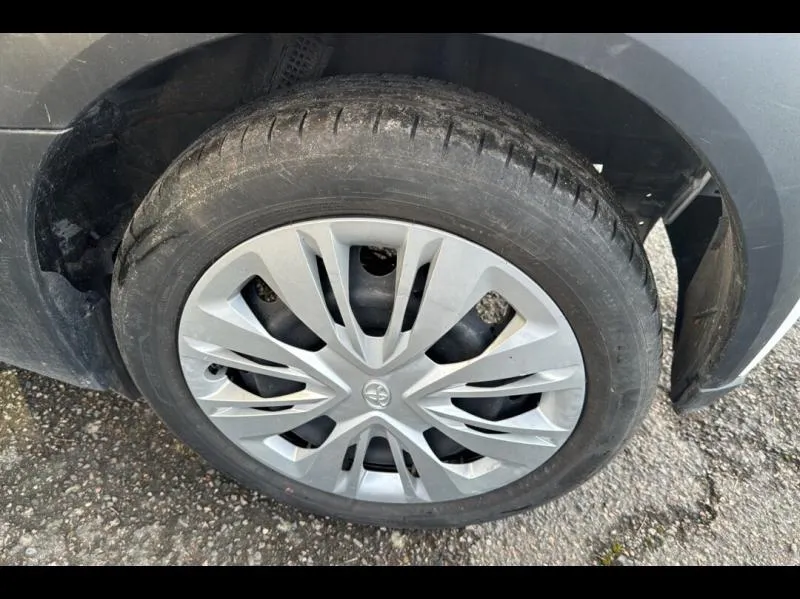 Image secondaire du véhicule 14