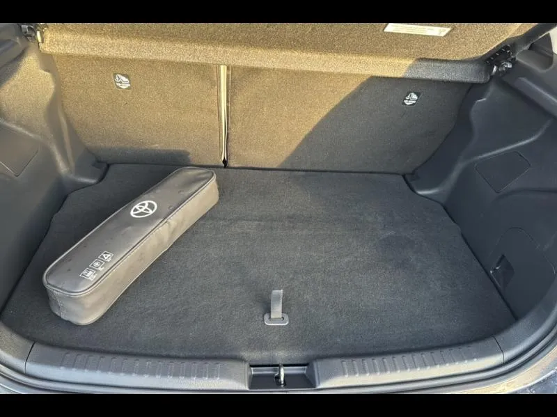 Image secondaire du véhicule 10