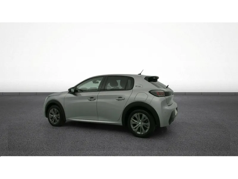 Image secondaire du véhicule 6