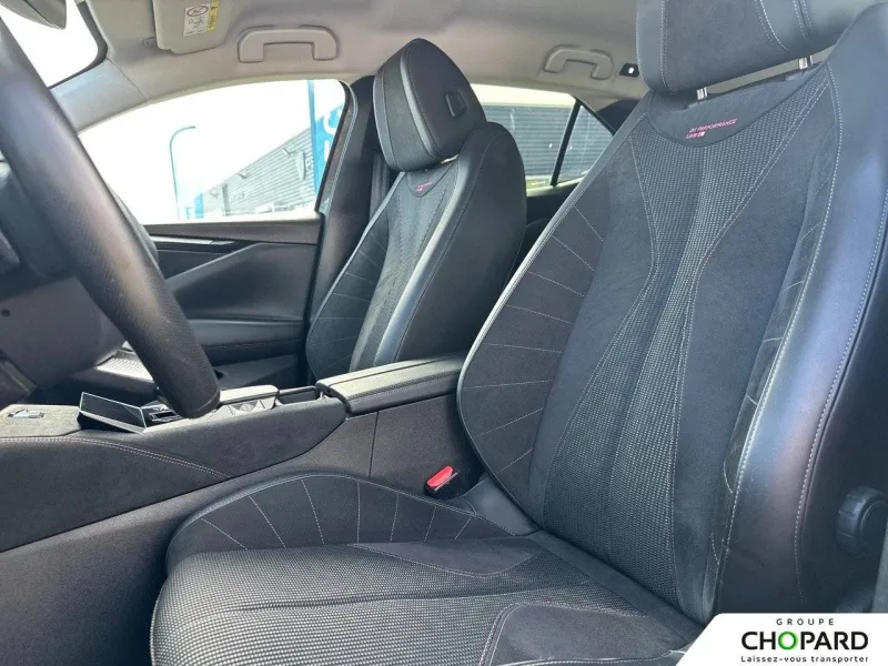 Image secondaire du véhicule 38