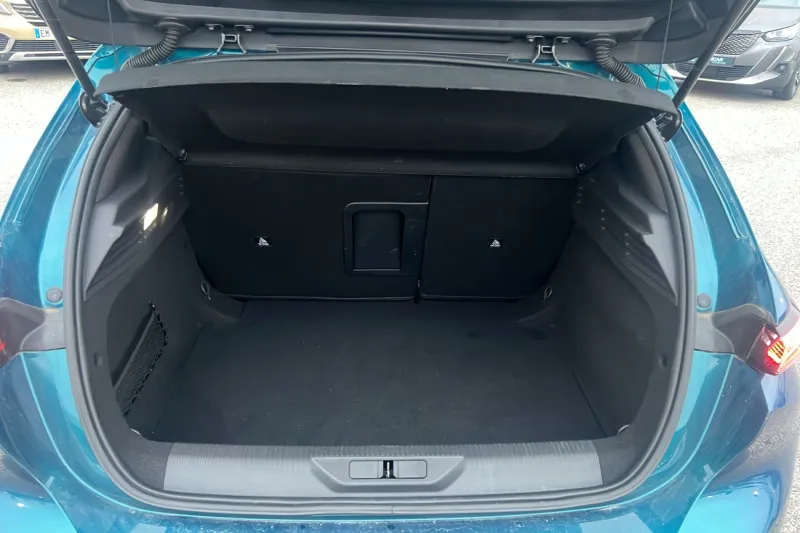 Image secondaire du véhicule 10