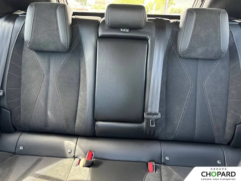 Image secondaire du véhicule 42