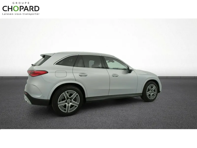 Image secondaire du véhicule 10