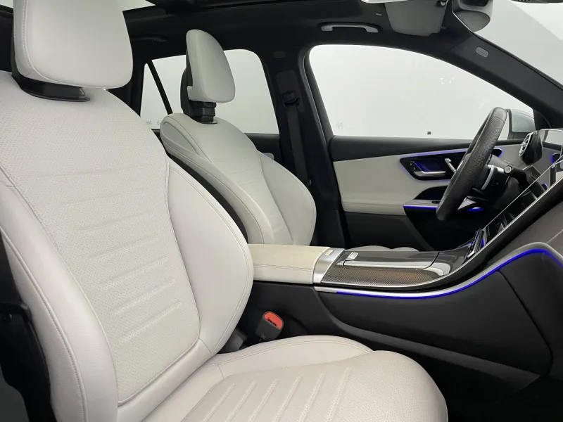 Image secondaire du véhicule 30