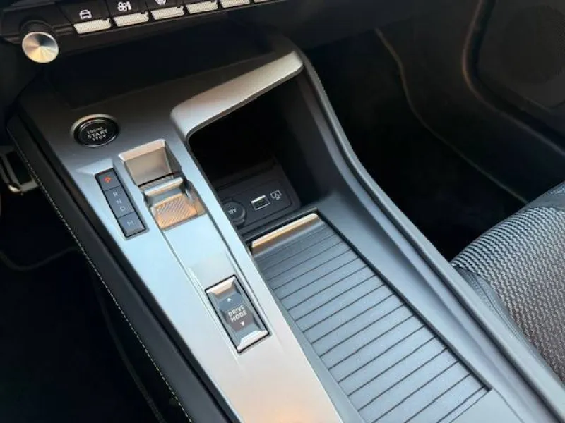 Image secondaire du véhicule 17