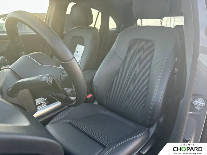 Image secondaire du véhicule 12