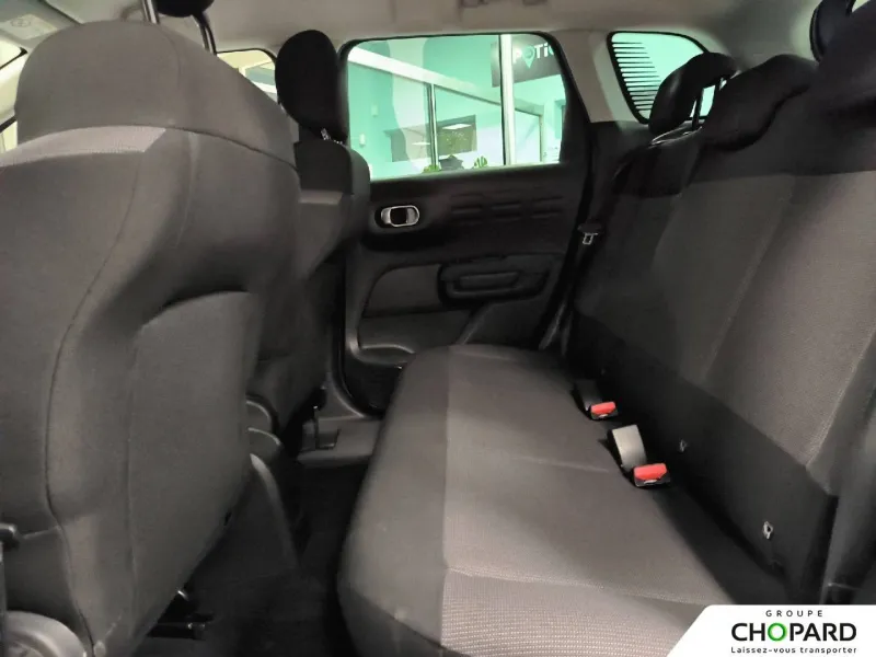 Image secondaire du véhicule 6