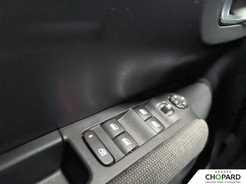 Image secondaire du véhicule 8