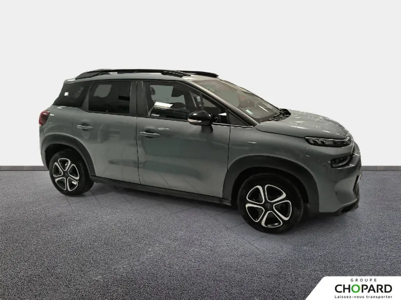 Image secondaire du véhicule 9