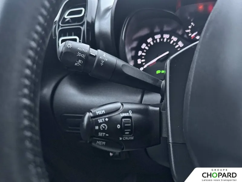 Image secondaire du véhicule 21