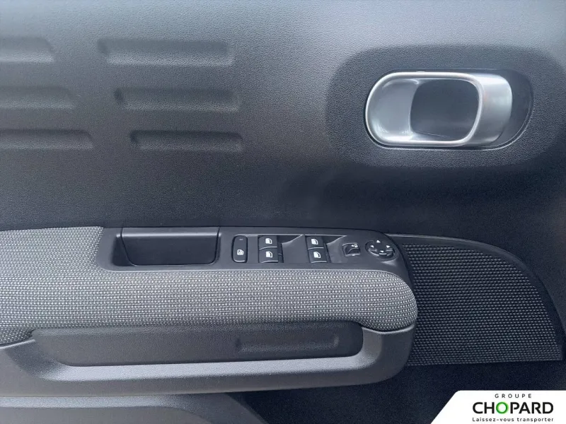 Image secondaire du véhicule 3