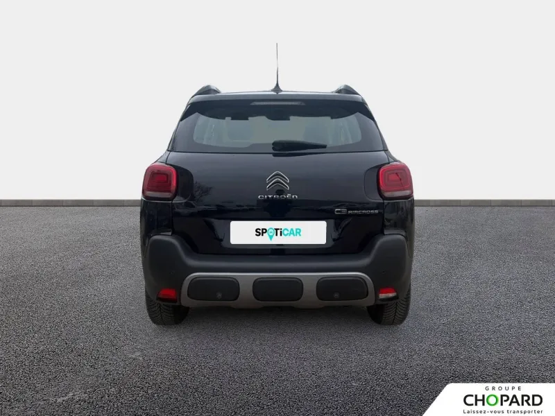 Image secondaire du véhicule 9