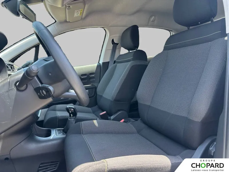 Image secondaire du véhicule 12