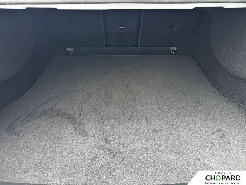 Image secondaire du véhicule 9