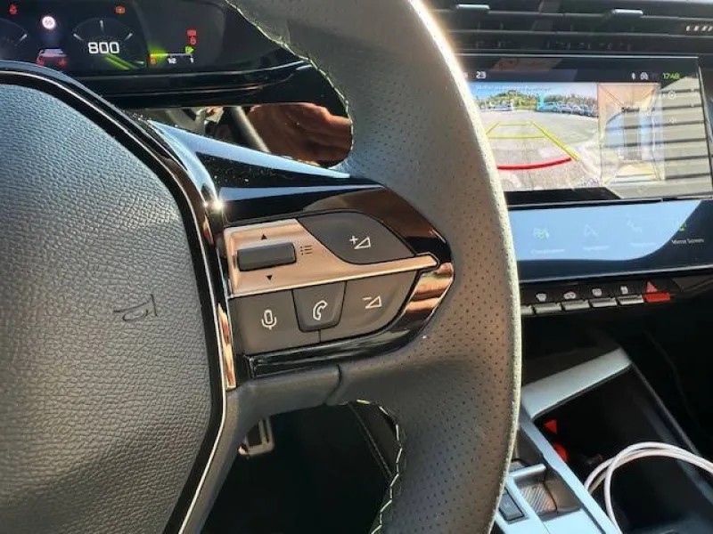 Image secondaire du véhicule 19