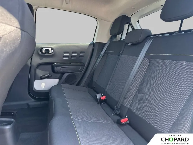 Image secondaire du véhicule 19