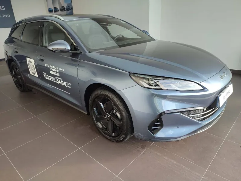 Image secondaire du véhicule 4