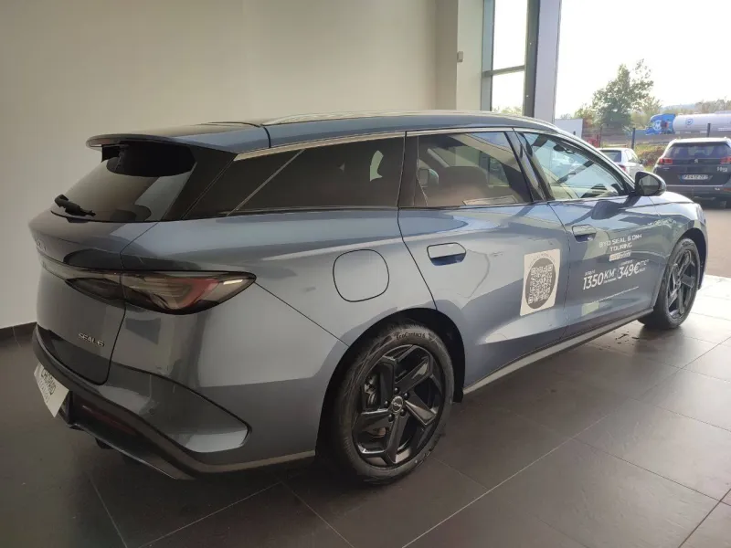 Image secondaire du véhicule 5