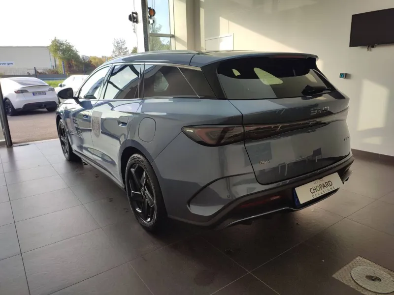 Image secondaire du véhicule 8