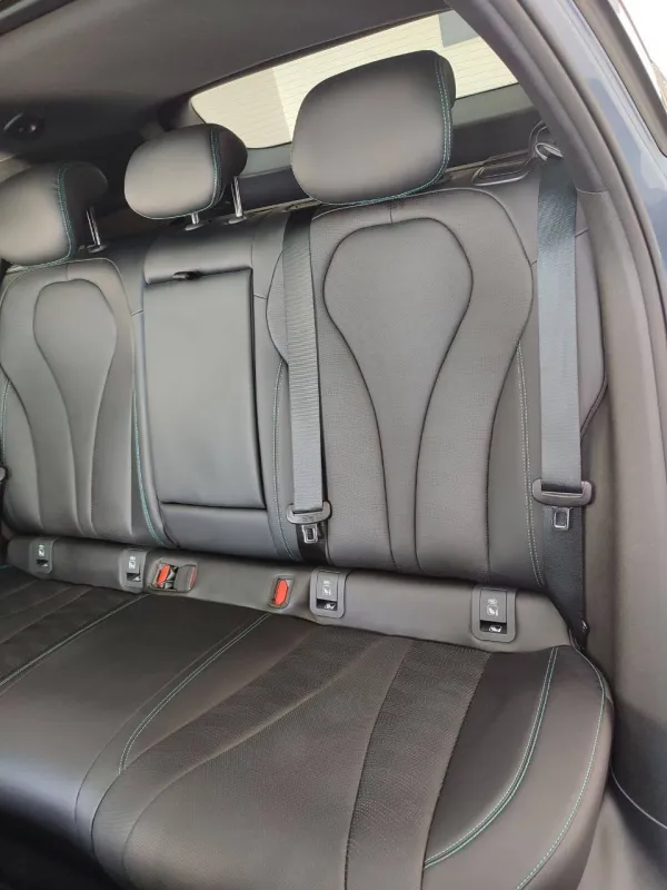 Image secondaire du véhicule 12