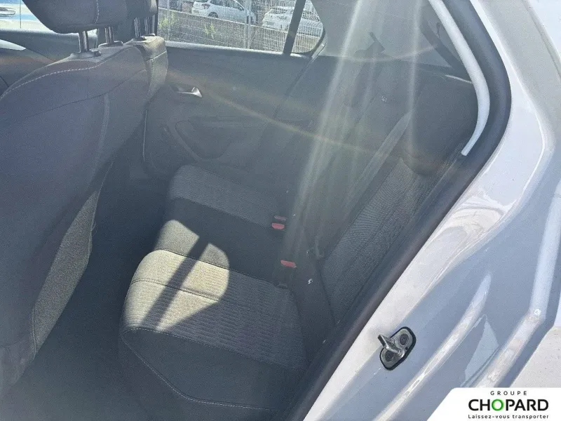 Image secondaire du véhicule 12