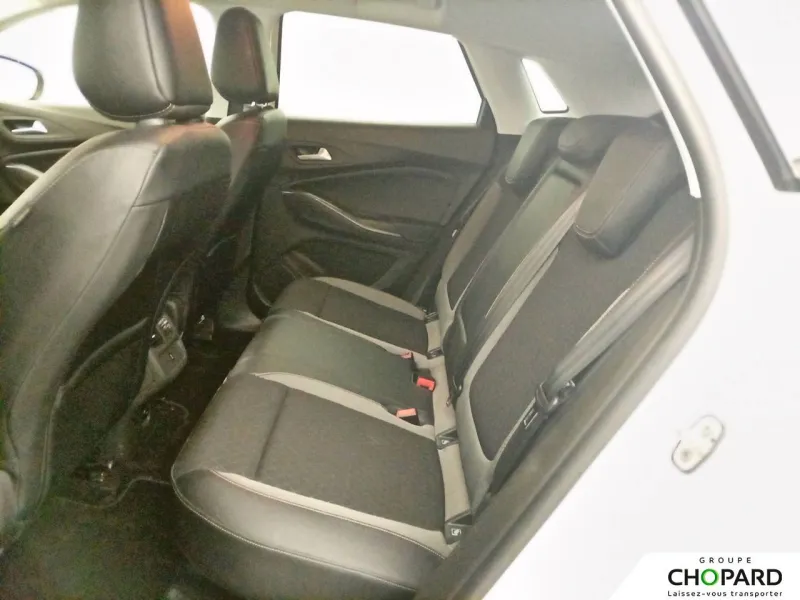 Image secondaire du véhicule 12