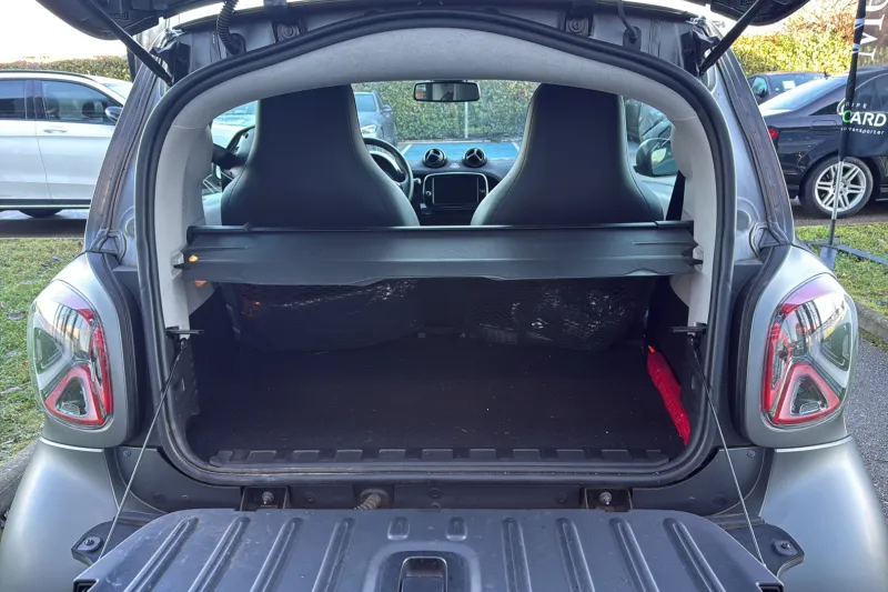 Image secondaire du véhicule 10