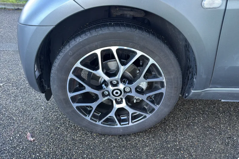 Image secondaire du véhicule 12