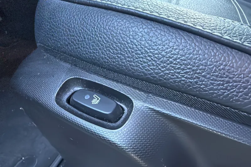 Image secondaire du véhicule 23