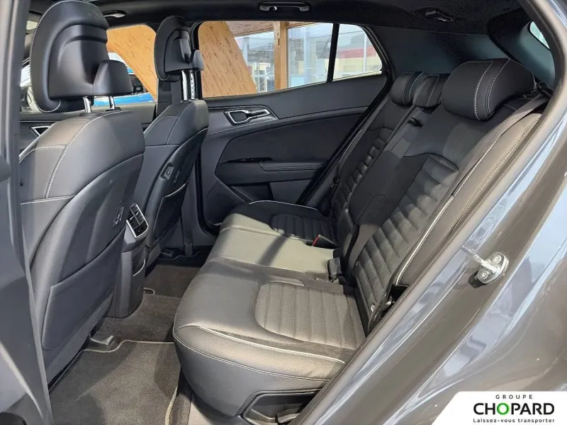 Image secondaire du véhicule 19