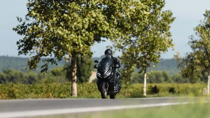 Zontes 368 E : ligne droite