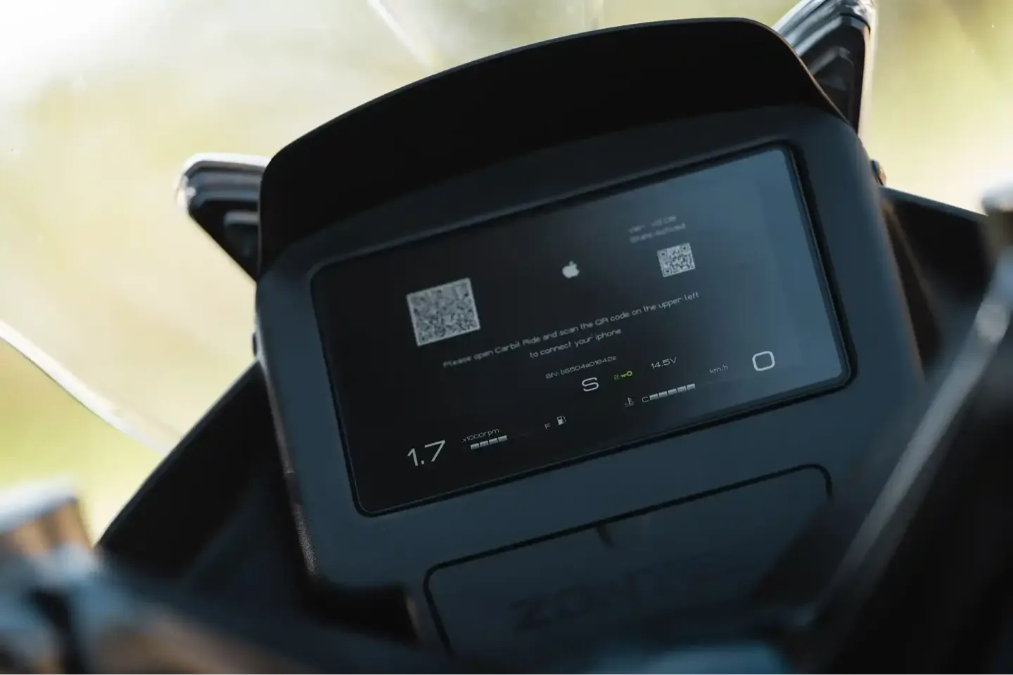 Zontes 368 E : Ecran TFT