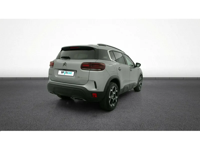 Image secondaire du véhicule 9