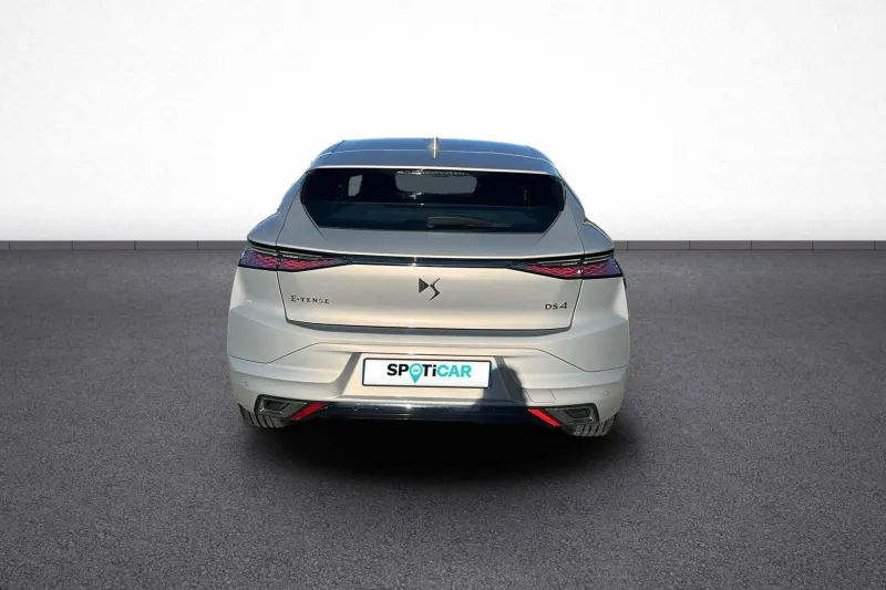 Image secondaire du véhicule 6