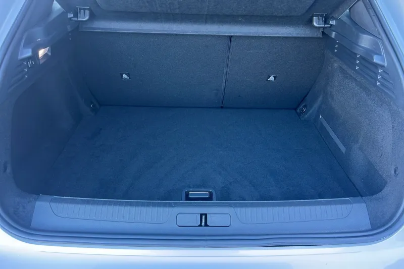 Image secondaire du véhicule 10