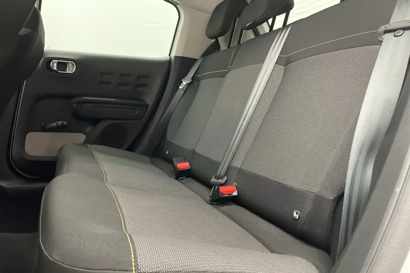 Image secondaire du véhicule 15