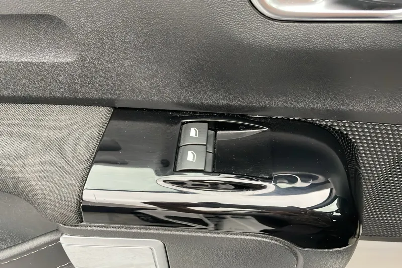 Image secondaire du véhicule 22