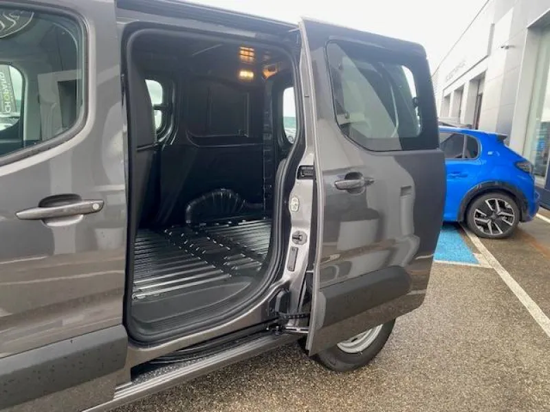 Image secondaire du véhicule 15