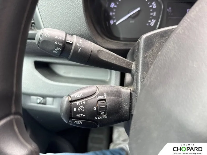 Image secondaire du véhicule 21