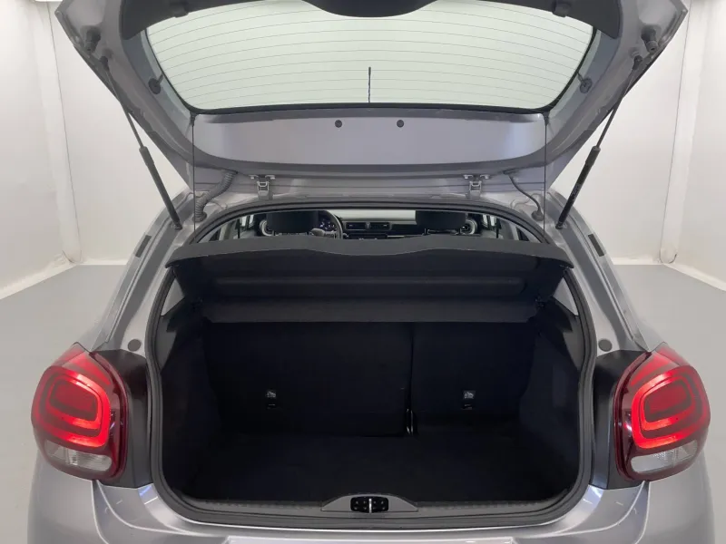 Image secondaire du véhicule 14