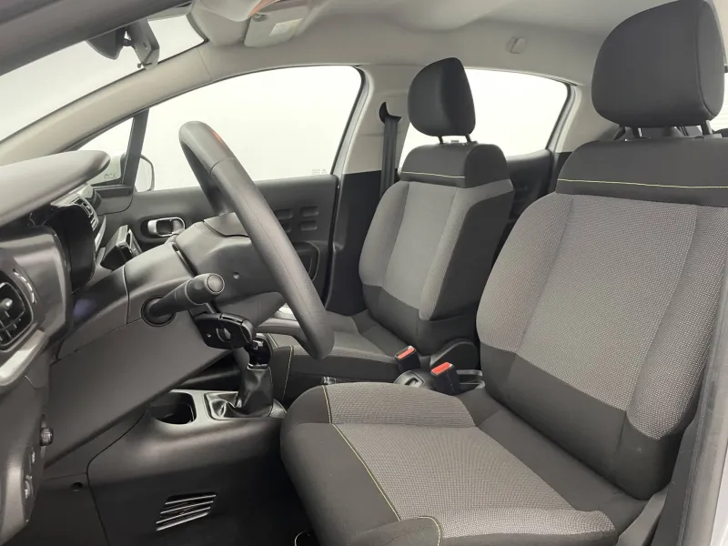 Image secondaire du véhicule 15