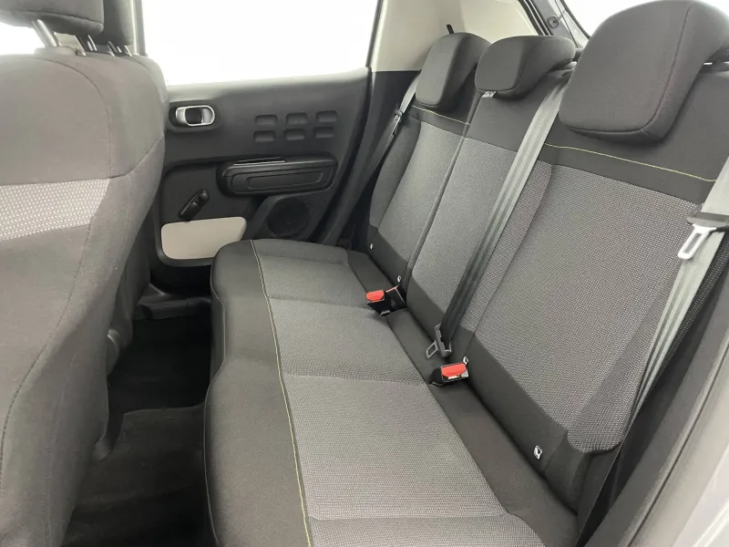 Image secondaire du véhicule 16